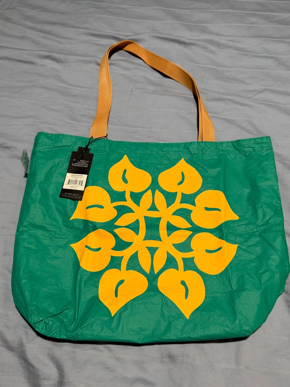 NWT Aloha Collection Sig Zane Hilo Grove Reversible Tote